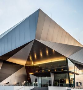 Equinix and Nextdc data centres for colocation in Melbourne