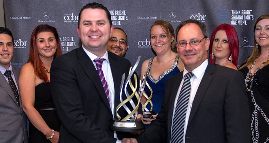 Servers Australia® Employees receiving an award